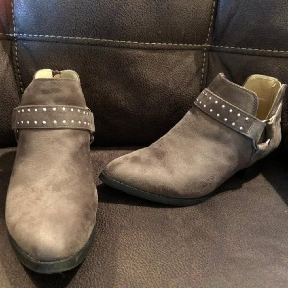 Womens light brown ankle boots size 8